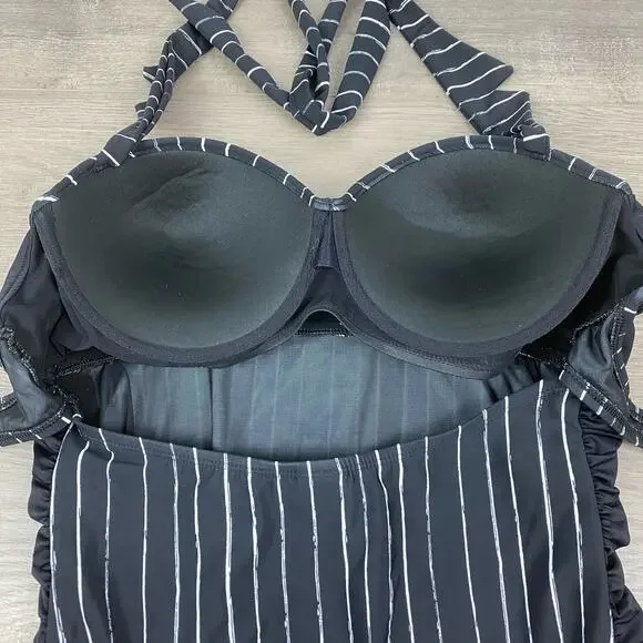 Hot Topic Disney Nightmare Before Christmas Jack Skellington Swimsuit Sz.XL - Picture 11 of 16